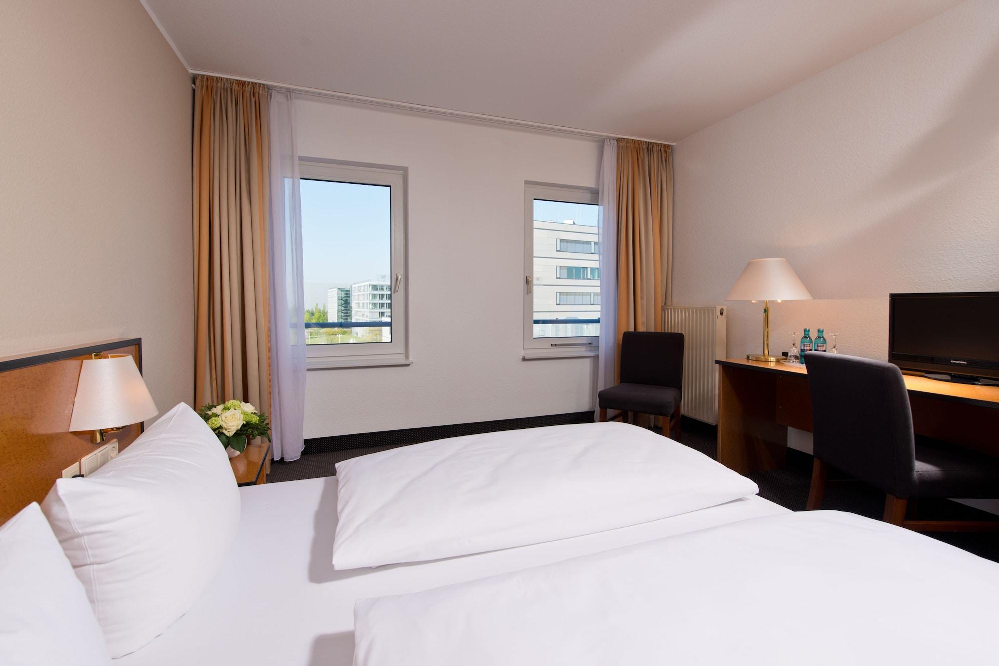 Coffee Fellows Hotel Frankfurt Airport-Langen Ланген Экстерьер фото